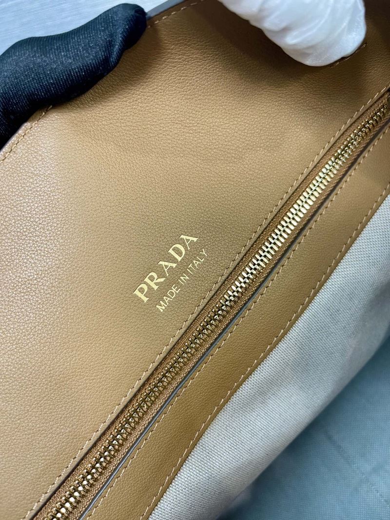 Pra*a top handle bags